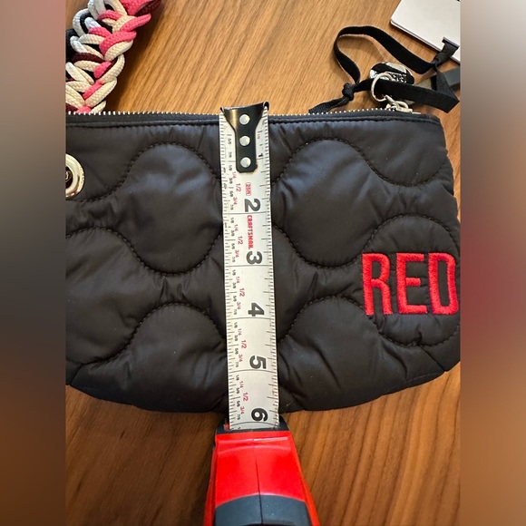 Valentino RED pochette BNWT - Picture 3 of 7